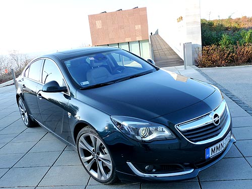 Тест-драйв Opel Insignia New. Обновления, которых не ждали
